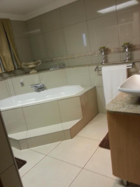 Stirling Manor Boutique Guest House هارتبيسبورت الغرفة الصورة